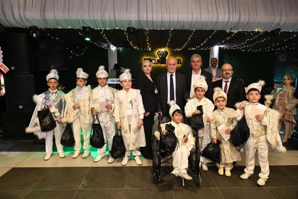 bozuyukte-toplu-sunnet-dugunu-heyecani