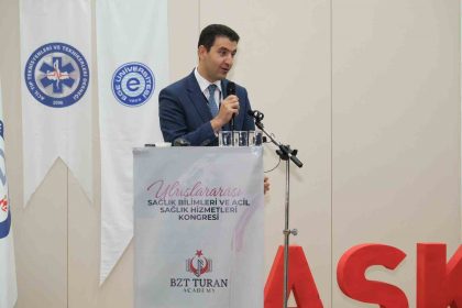 ege-universitesinde-uluslararasi-bilimsel-dayanisma-ve-dostluk-koprusu-kuruldu