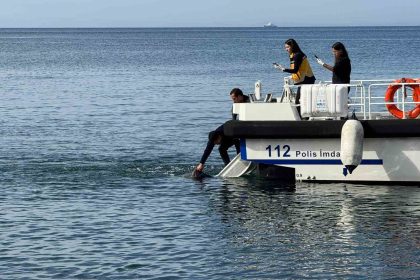 erdekte-denizde-erkek-cesedi-bulundu