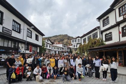 gkvliler-anadoluyu-mercek-altina-aldi