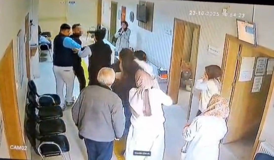 kadin-doktora-cirkin-saldiri