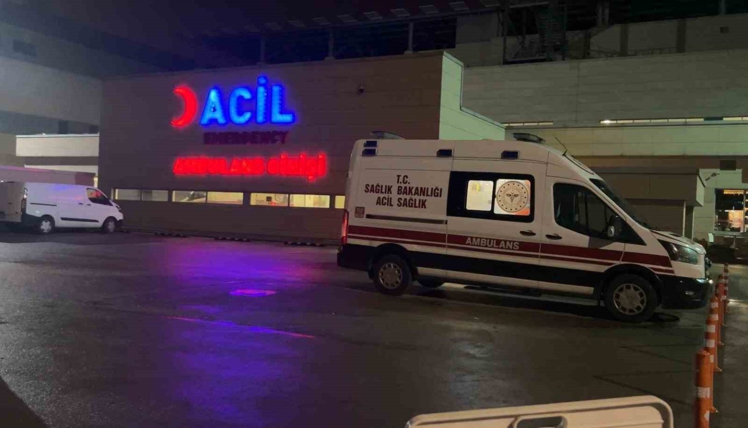 kayip-olarak-aranan-ve-parkta-kriz-gecirerek-hayatini-kaybeden-hiranurun-son-anlarini-gorgu-tanigi-anlatti