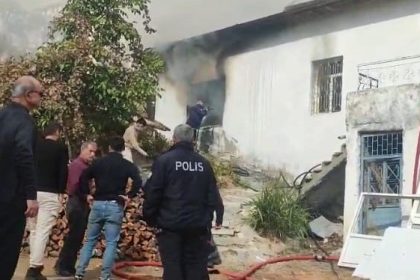 malatyada-korkutan-ev-yangini