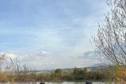 murat-nehrinde-mahsur-kalan-vatandaslar-kurtarildi