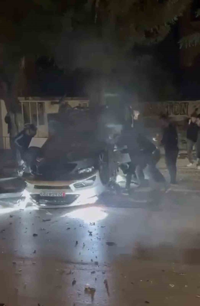 musta-trafik-kazasi-2-yarali