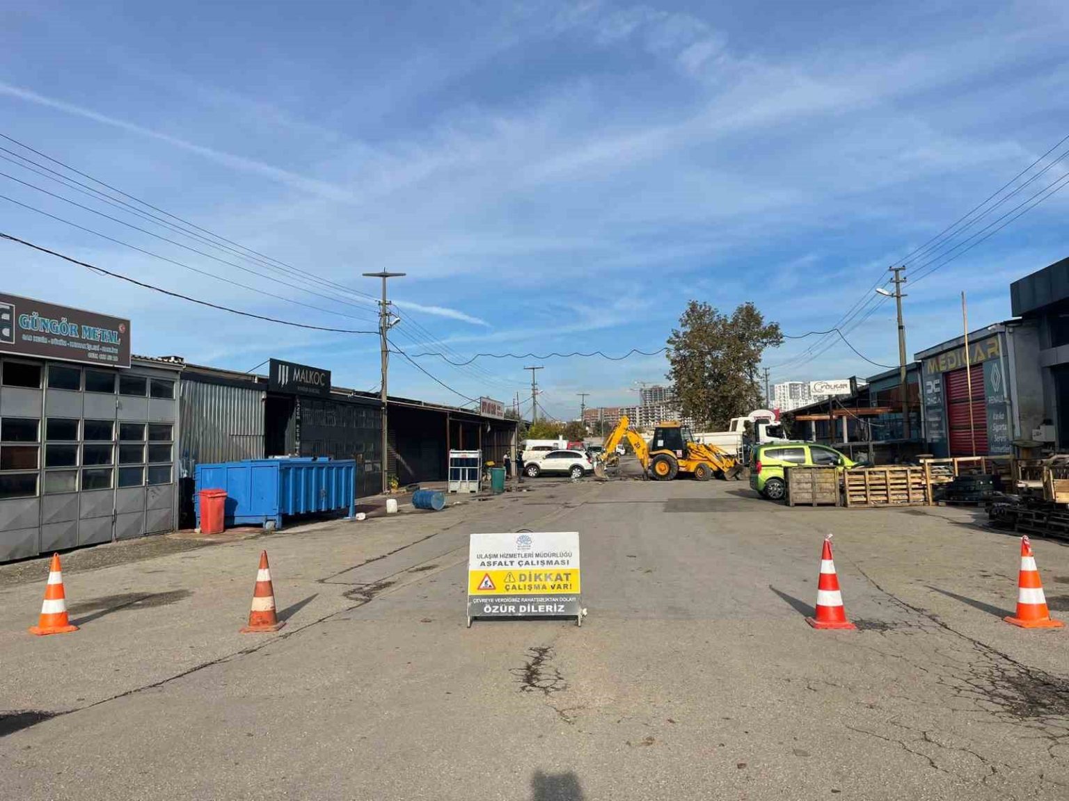 nilufer-belediyesi-besevler-sanayi-sitesinin-yollarini-yeniliyor