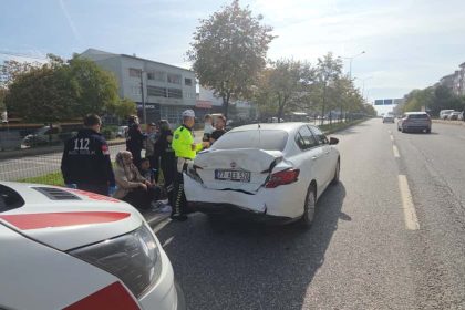 orhangazide-faciadan-donuldu-tirin-carptigi-otomobil-metrelerce-suruklendi