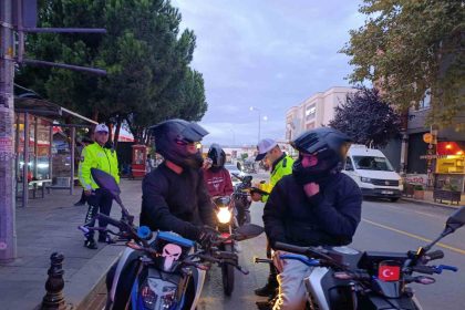 polis-gurultu-kirliligine-gecit-vermedi-abart-egzoz-kullanan-suruculere-ceza-yagdi