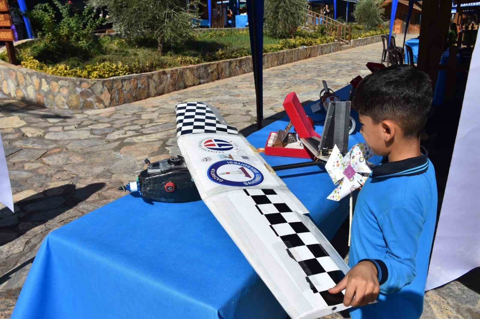 sahinbeyde-bilim-senligi-coskusu