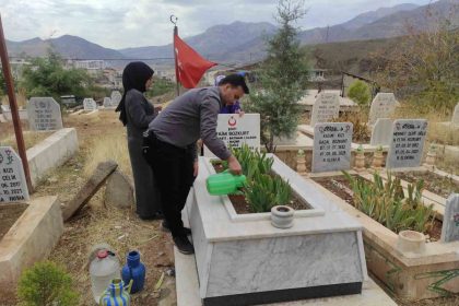 sason-sehitleri-bozkurt-ve-araz-sehadet-yil-donumlerinde-unutulmadi