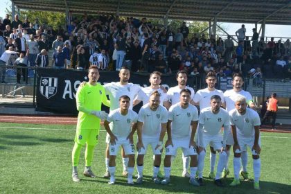 siyah-beyazlilar-sahadan-maglubiyet-ile-ayrildi