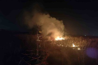 susurlukta-arazi-yanginina-hizli-mudahale