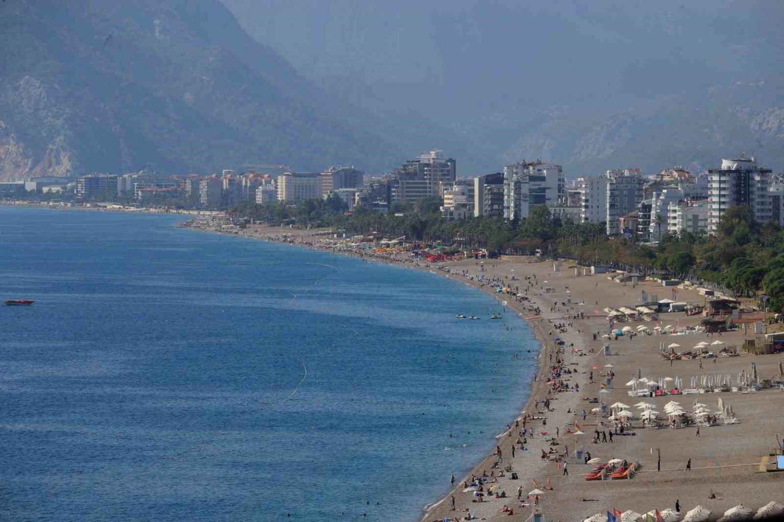 turkiye-kisi-yasarken-antalyada-yazdan-kalma-gunler