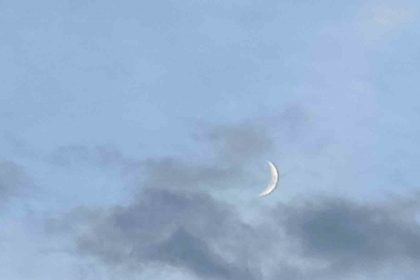 vanda-hilal-kartpostallik-goruntuler-olusturdu