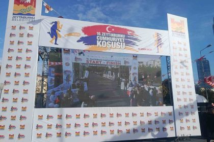 zeytinburnu-uluslararasi-cumhuriyet-kosusu-bin-707-yarismaciyla-gerceklesti
