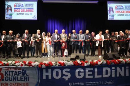 6-cayirova-kitap-gunleri-kapilarini-ziyaretcilere-acti