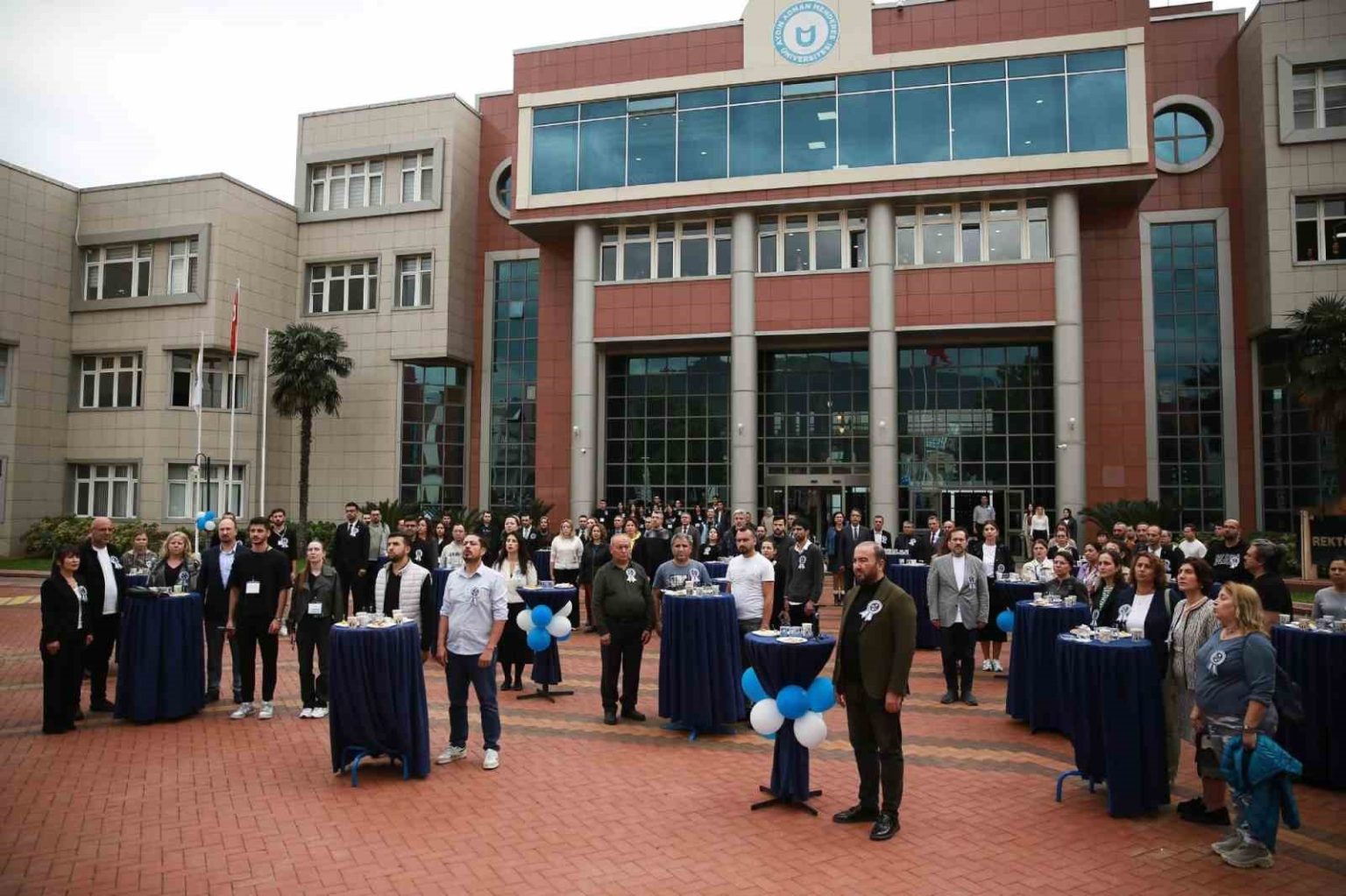 adude-2025-mezunlari-bulustu