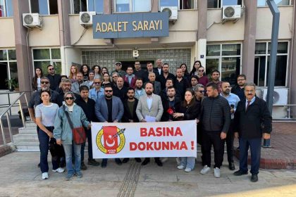 aydinda-gazeteciler-meslektaslarina-destek-icin-bir-araya-geldi