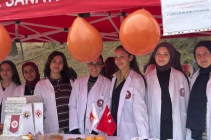 bilecikte-gida-teknolojisi-ogrencileri-festivale-damga-vurdu