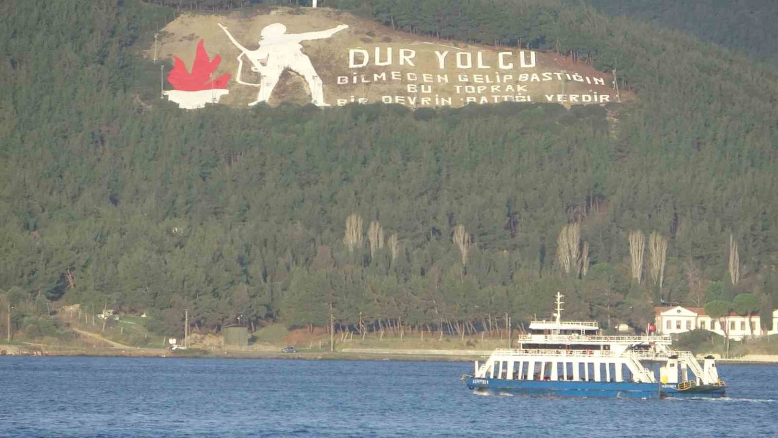 bozcaada-ve-gokceadaya-bazi-feribot-seferleri-iptal-edildi