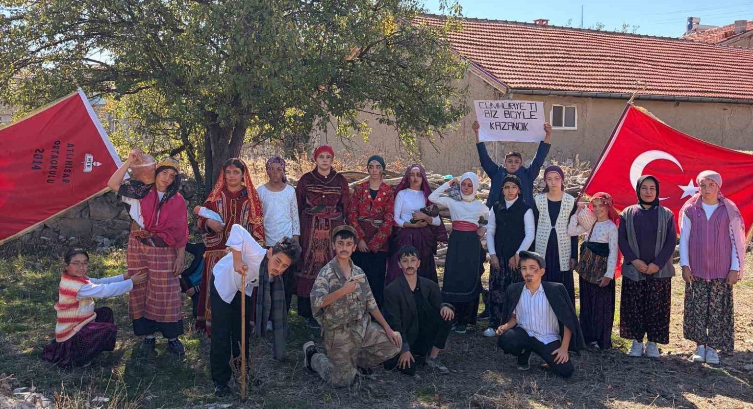 cocuklardan-cumhuriyet-bayramina-ozel-farkli-kutlama