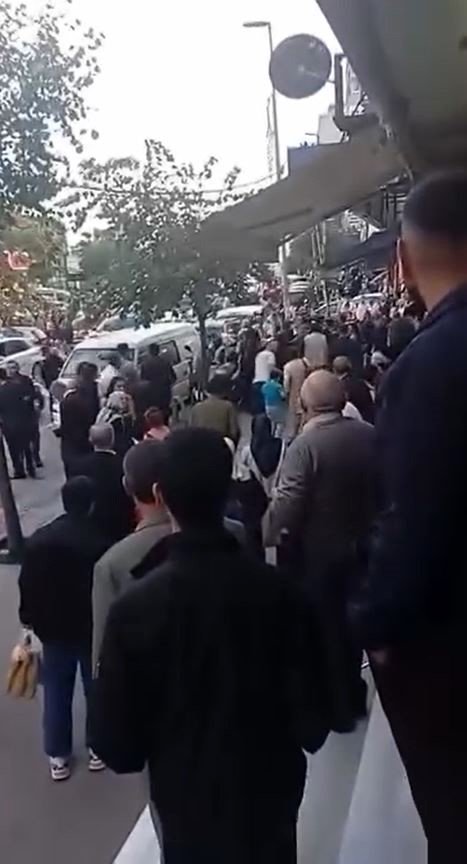 dugunde-aileler-arasindaki-kavga-kameraya-yansidi