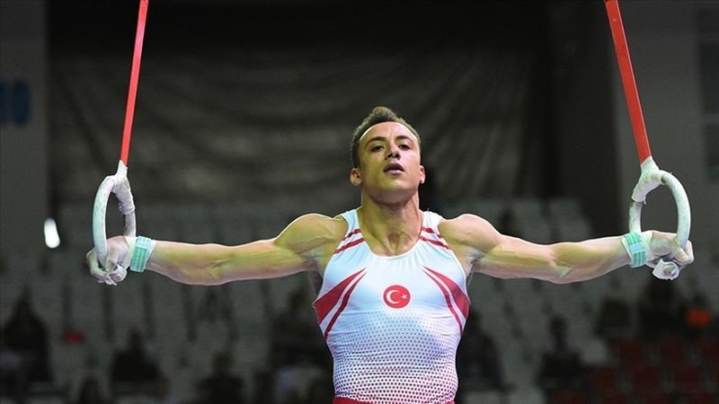 eu-mezunu-milli-cimnastikci-adem-asil-dunya-2ncisi-oldu