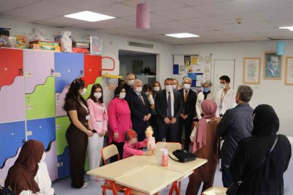 hastane-okulundaki-ogrenciler-egitimden-kopmuyor