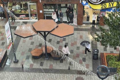 istanbulda-siddetli-yagis-ve-lodos-etkili-oldu