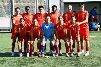 kayseri-kadin-fk-3-puani-4-golle-aldi