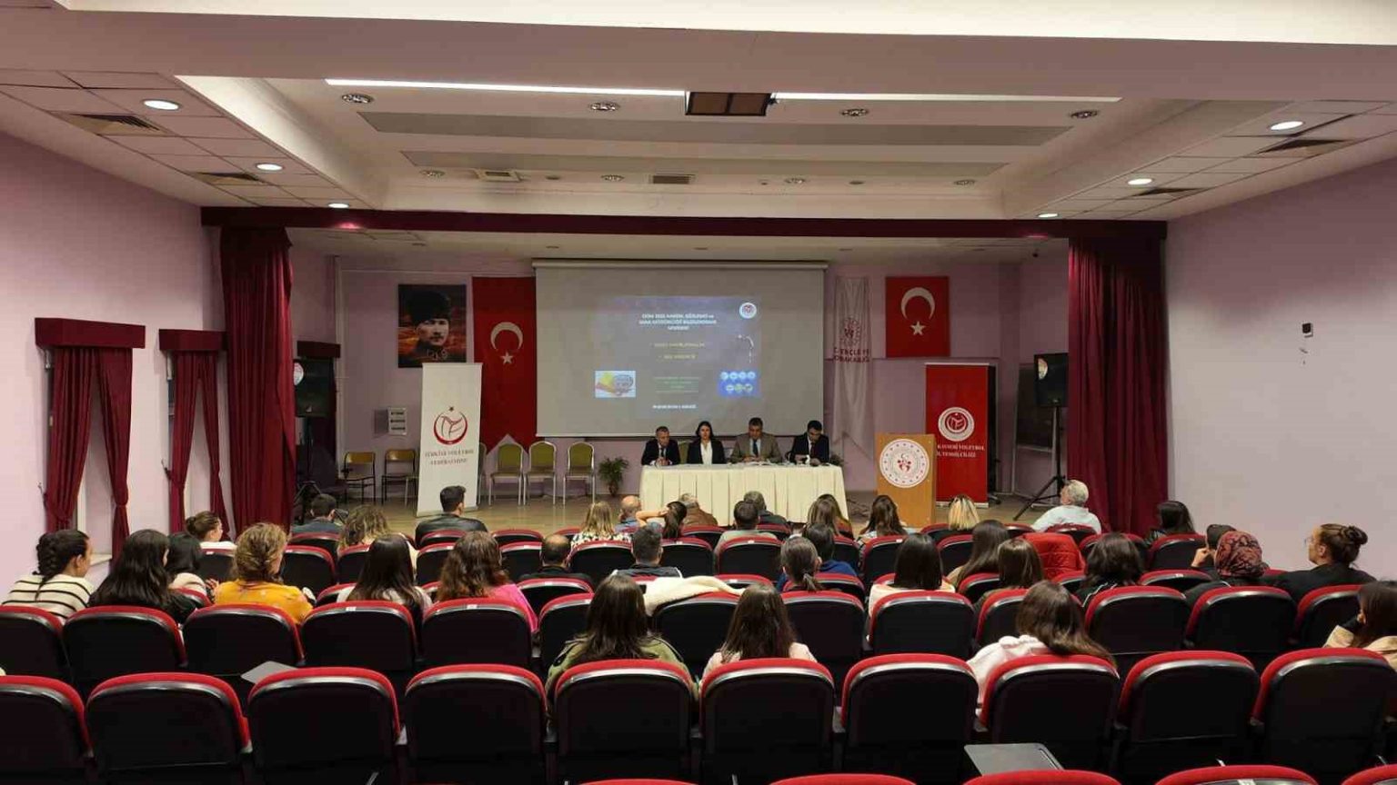 kayseride-voleybolun-ilk-yarisi-degerlendirildi