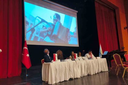 kirsehir-genc-muzisyenler-calistayina-ev-sahipligi-yapti