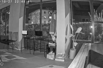 korkutan-simsegin-ardindan-deprem-meydana-geldi