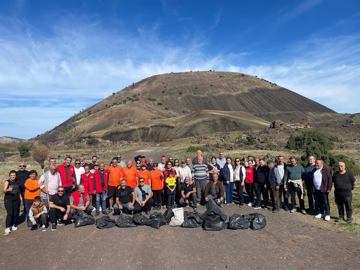 manisa-kamp-karavan-dernegi-uyeleri-kula-jeoparkini-gezdi