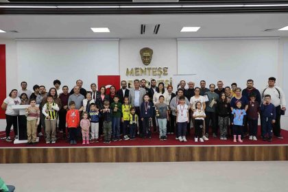 mentese-belediyesinden-cumhuriyet-bayramina-ozel-satranc-turnuvasi