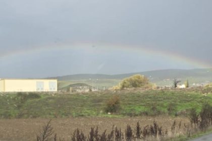 moymul-ovasinda-gozlenen-gokkusagi-buyuledi