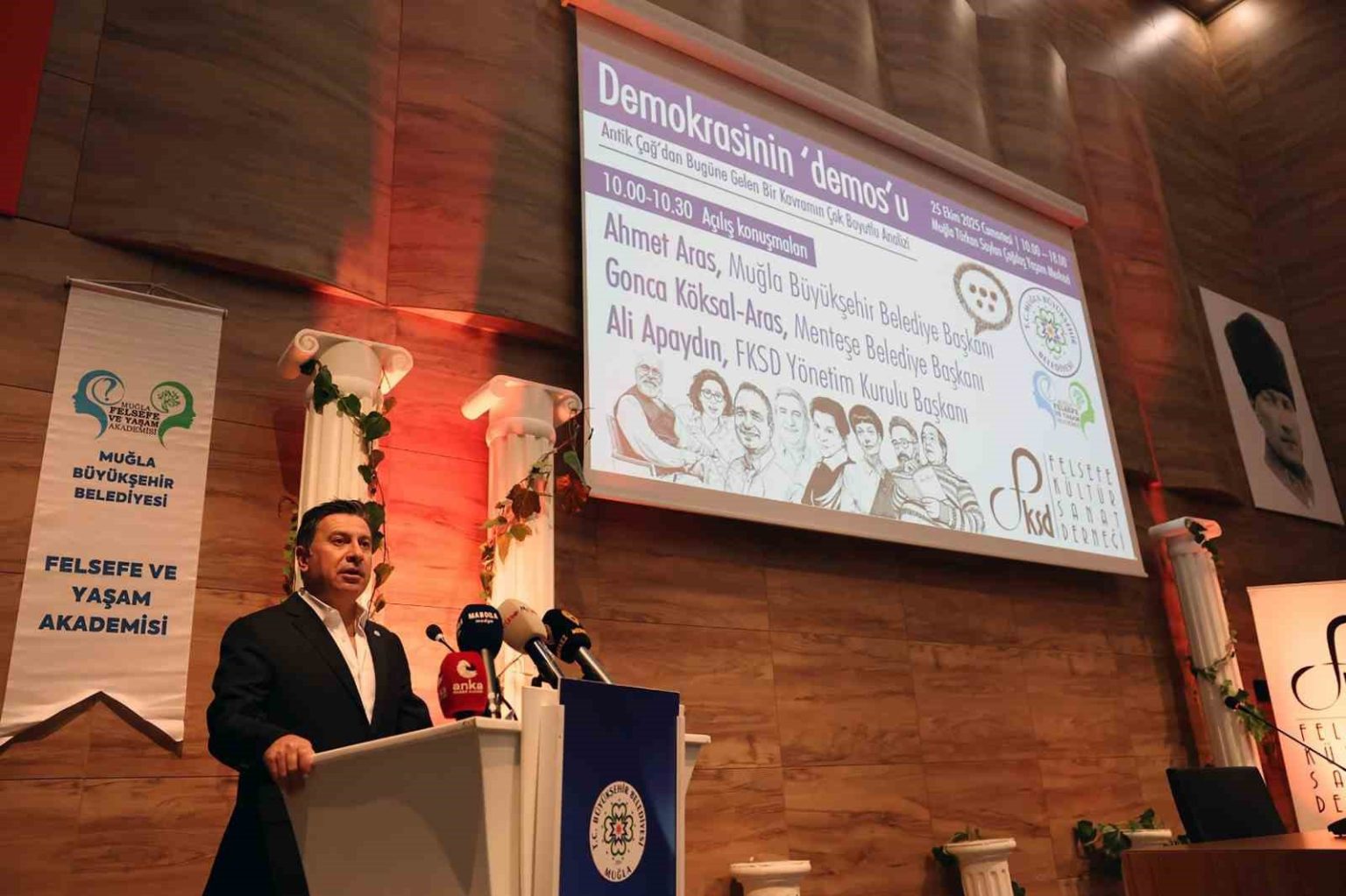 muglada-demokrasi-ve-felsefe-sempozyumu