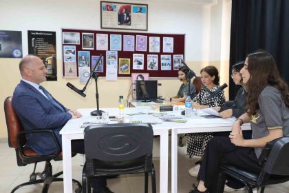 ogrenciler-sinav-stresini-genc-radyo-ile-asiyor