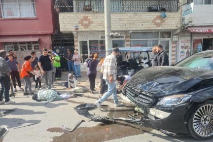 otomobil-ile-golf-araci-capisti-2si-agir-3-yarali