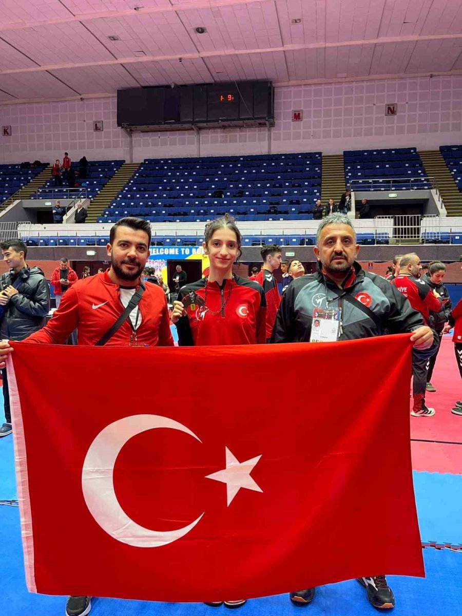 romanyadan-malatyaya-sampiyonluk-geldi