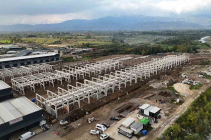 sanayi-sitesinde-calismalar-hiz-kesmeden-devam-ediyor