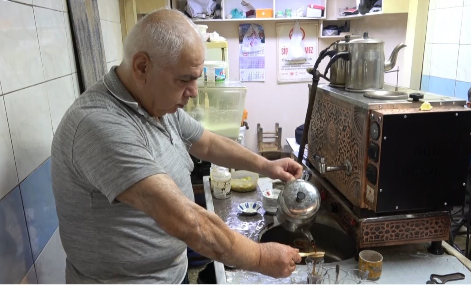 tarihi-bakircilar-carsisinin-yarim-asirlik-caycisi