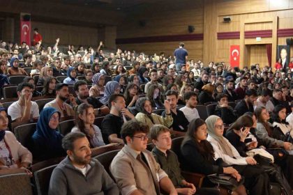 teknoloji-tutkunlari-sehitkamilde-bulustu