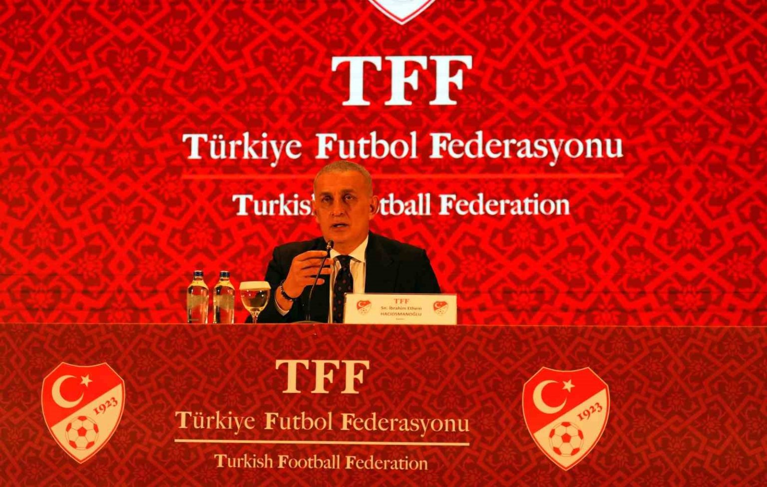 tff-baskani-ibrahim-haciosmanoglu-152-hakemin-aktif-olarak-bahis-oynadigini-belirledik