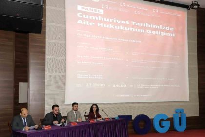 togude-cumhuriyetin-102nci-yilinda-aile-hukukunun-donusumu-konusuldu