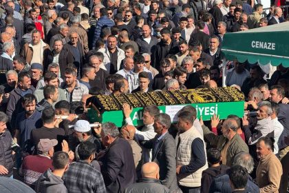 traktor-tamir-ederken-agir-yaralanan-genc-oldu