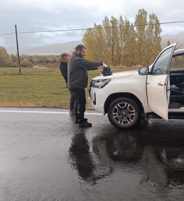 tuncelide-kirmizi-benekli-alabalik-avlayan-sahsa-ceza