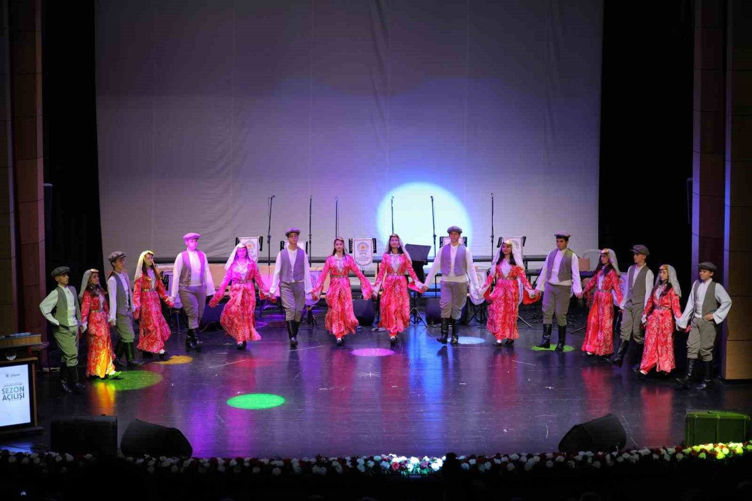 turkiyenin-ilk-belediye-konservatuvari-yeni-sezona-coskuyla-basladi