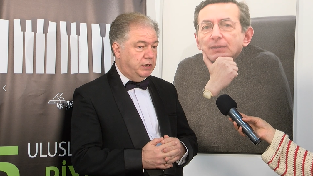 unlu-keman-virtuozu-askin-anadolu-universitesinde-sanatin-donusturucu-gucu-hakkinda-konustu