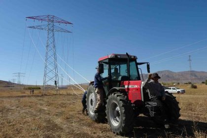 vanda-31-kilometrelik-enerji-hatti-tamamlandi-calismalarda-yabani-kuslar-gozetildi